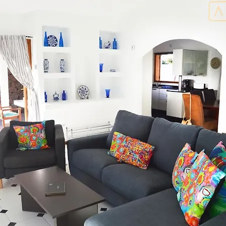 Magica 7 Minutes Walk To Center With Pool And A/c Коста Бланка
